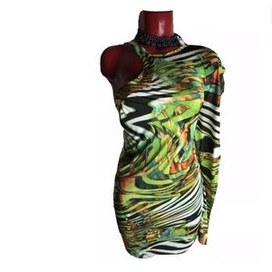 True Light U.S.A. Top Size Medium Abstract Blouse
